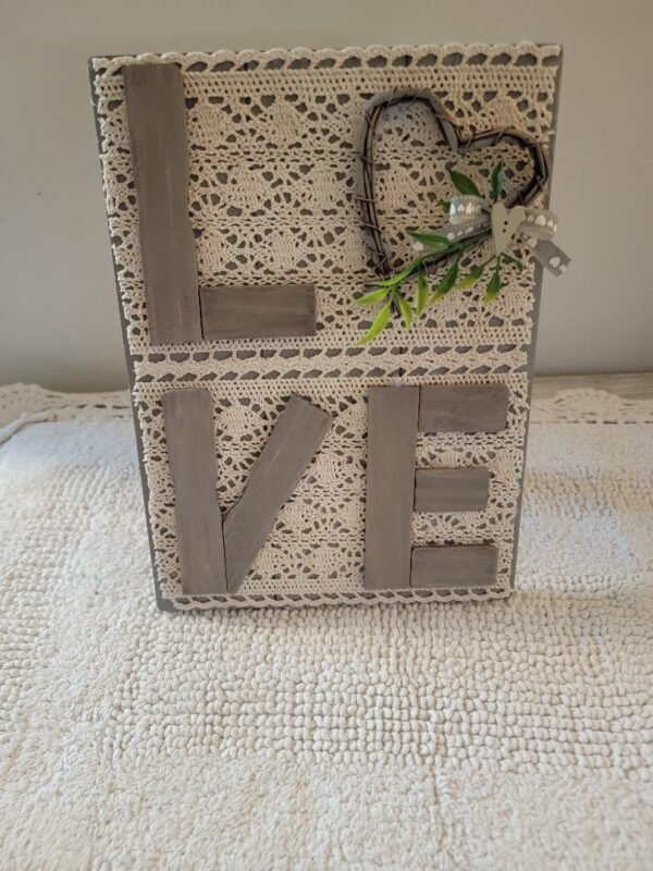 LOVE SIGN