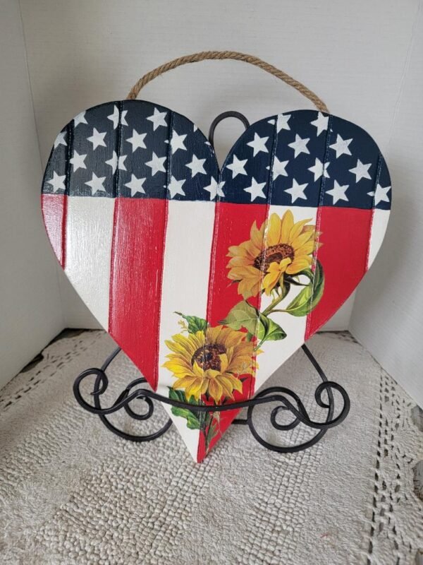 AMERICANA WITH SUNFLOWERS
