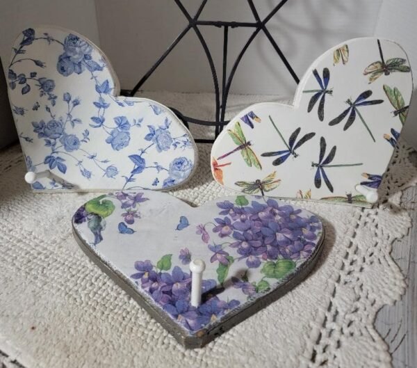 HEART WALL PLAQUES WITH HANGER