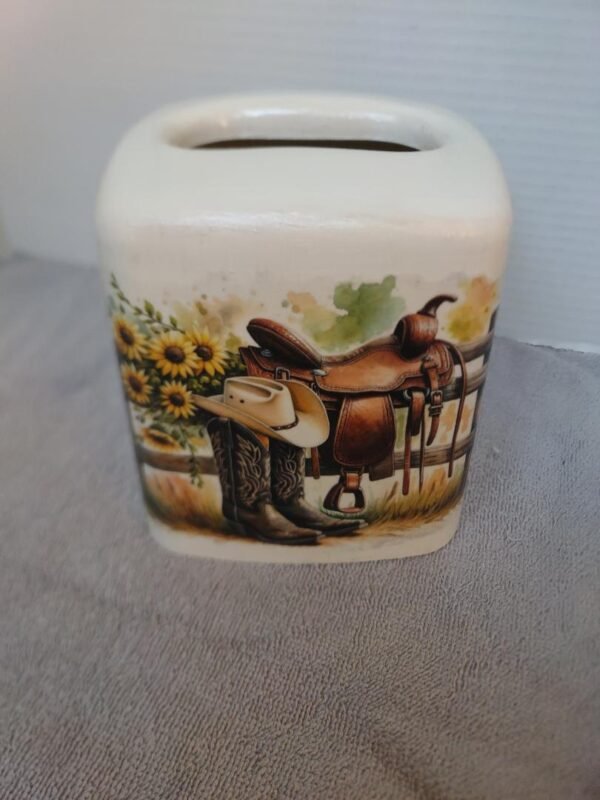 TISSUE BOX COVER - Image 2