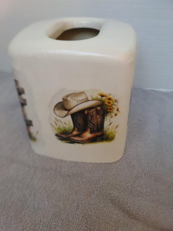 TISSUE BOX COVER - Image 3
