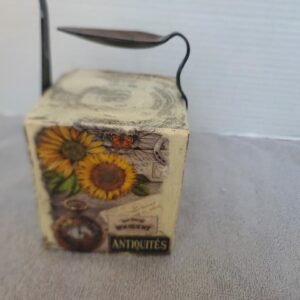 UNIQUE TAPER CANDLE HOLDER
